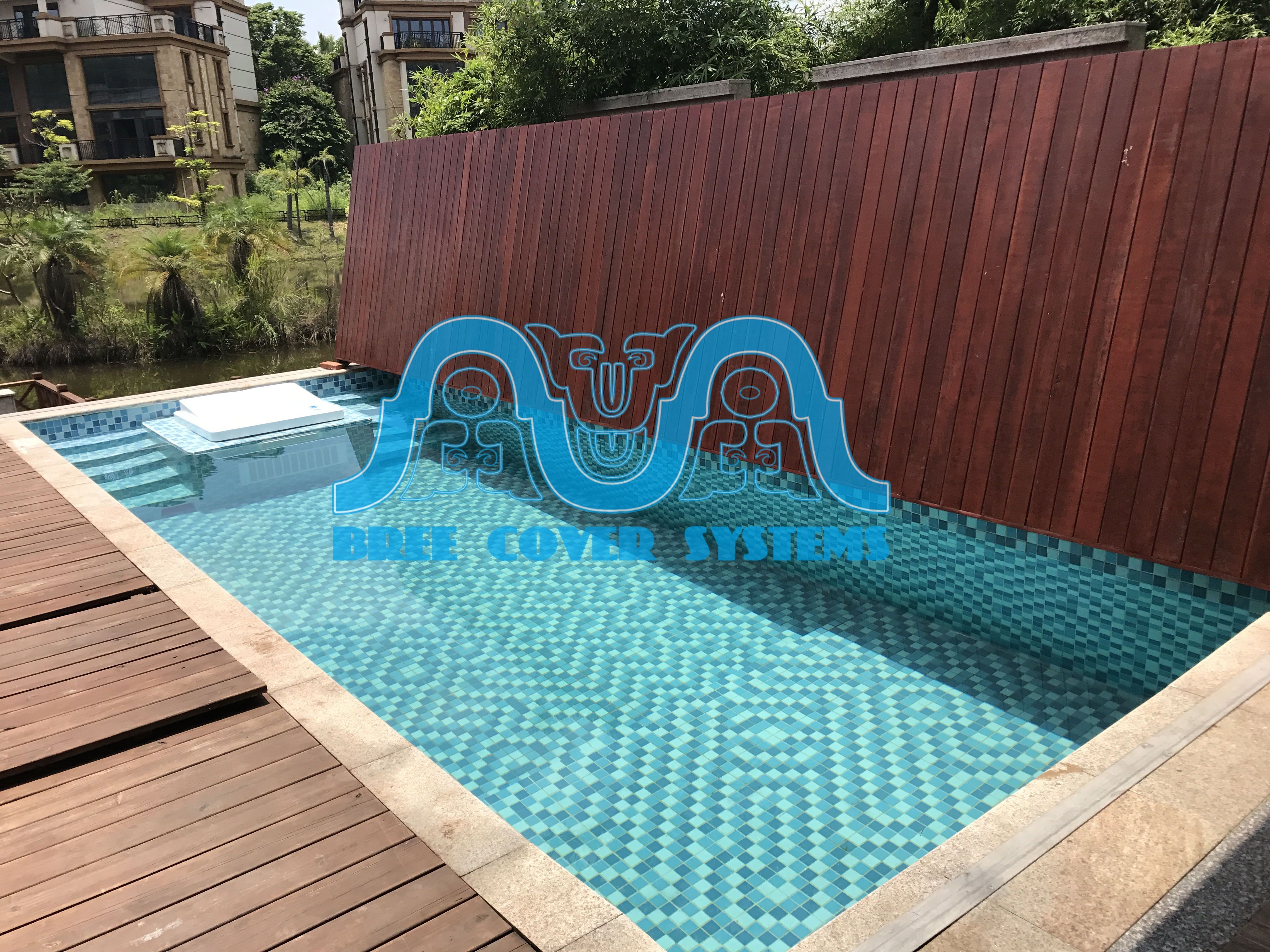 Bree Folding Deck Pool Cover